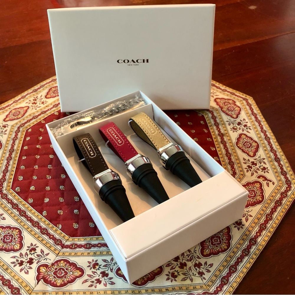 Coach NWT Peyton Saffiano Leather Wine Set F66956